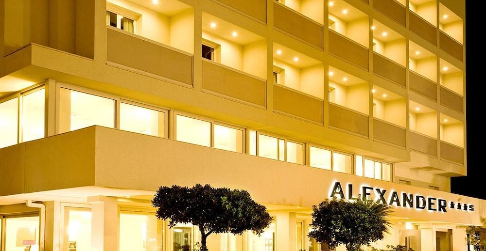 Hotel Alexander Riccione Kültér fotó